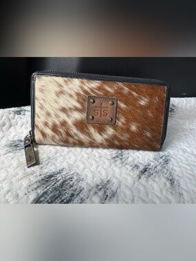 STS Ranchwear calf hair HAIRON accordion leather wallet 8”x4”